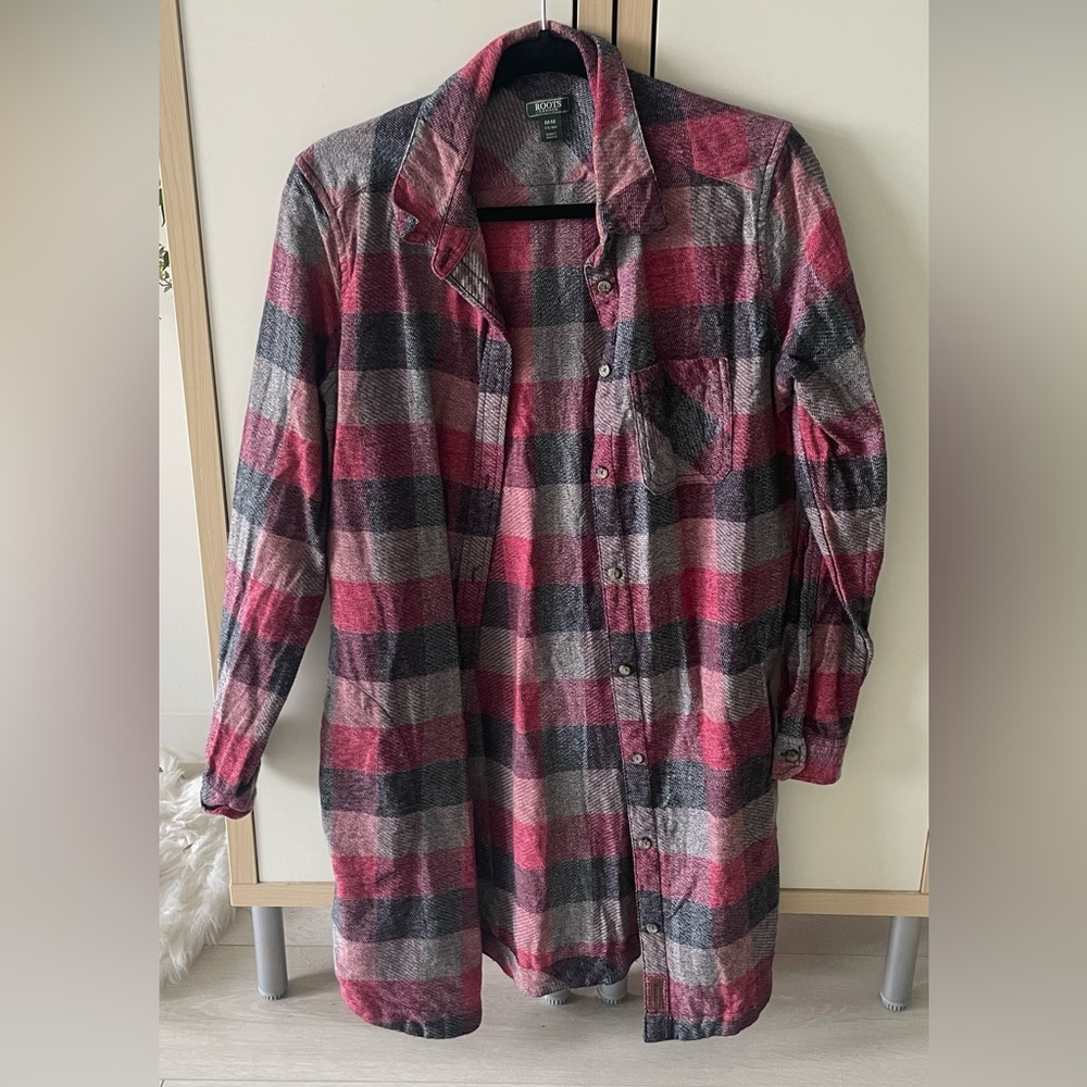Roots Pink and Gray Plaid Button Down Shirt